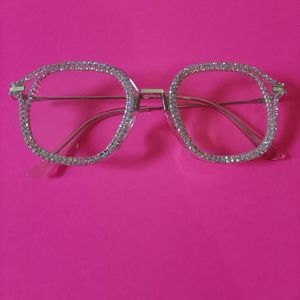 Spec-tacular Sunnies